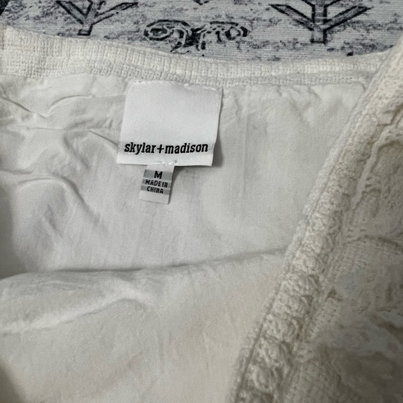 Skylar + Madison White Mini Pom Pom Skirt - Size XS - Picture 6 of 7